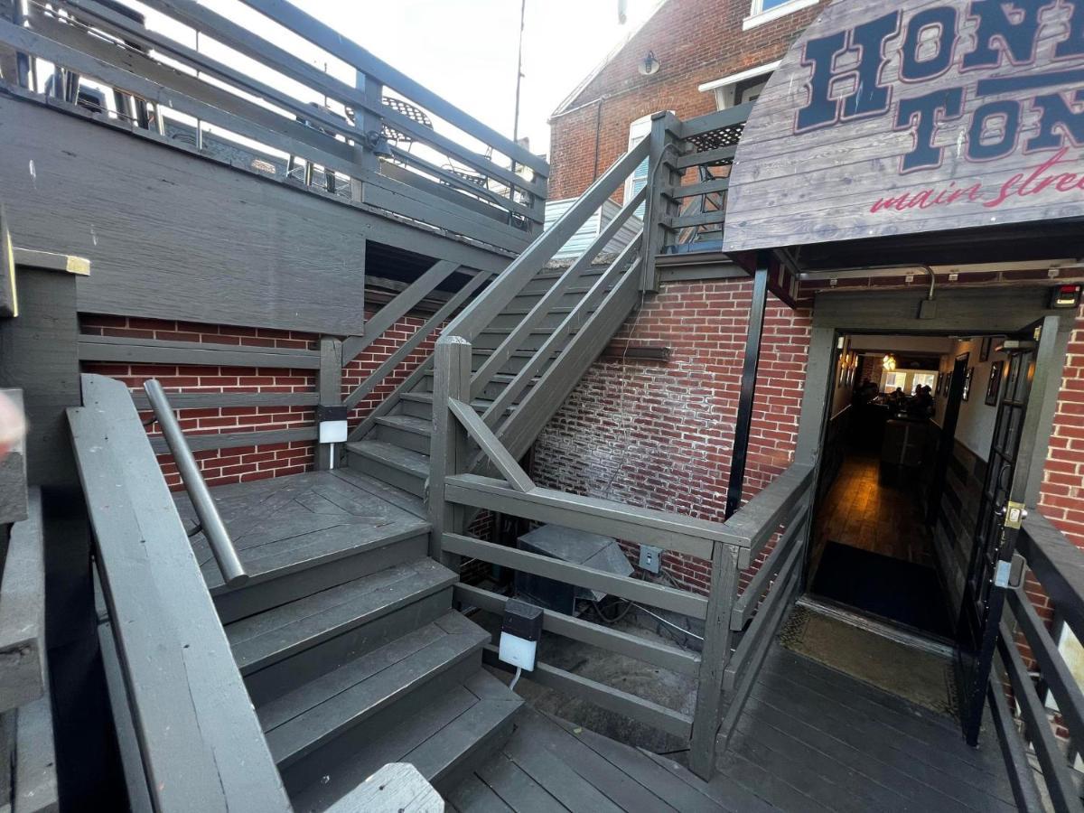 Apartamento Wild West Getaway Saint Charles Exterior foto