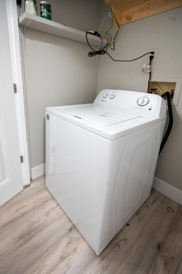 Apartamento Wild West Getaway Saint Charles Exterior foto